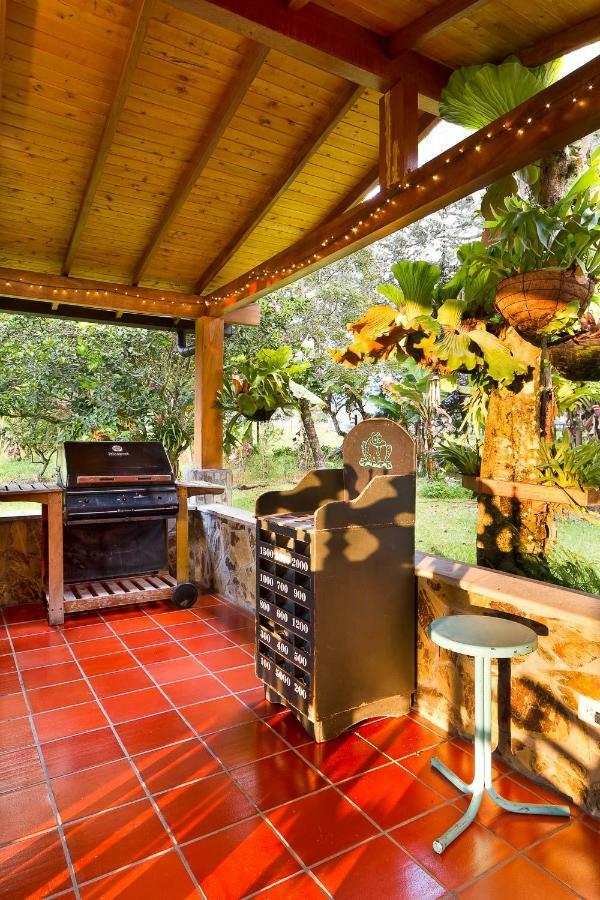 La Casa De Piedra Villa Guatape Luaran gambar